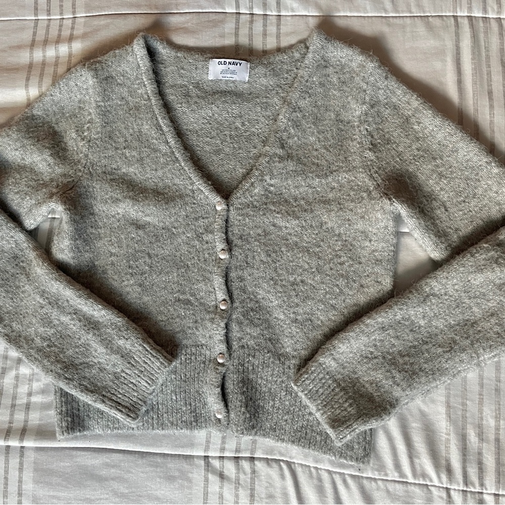 Old Navy Women's Grey Sweater